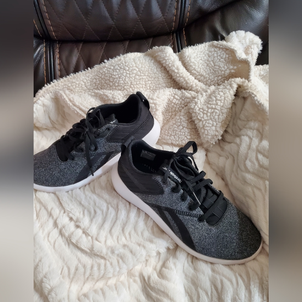 Reebok tennis shoes